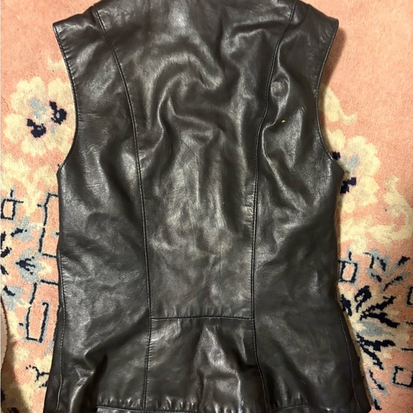 Danier Dark Leather Vest - Picture 7 of 7